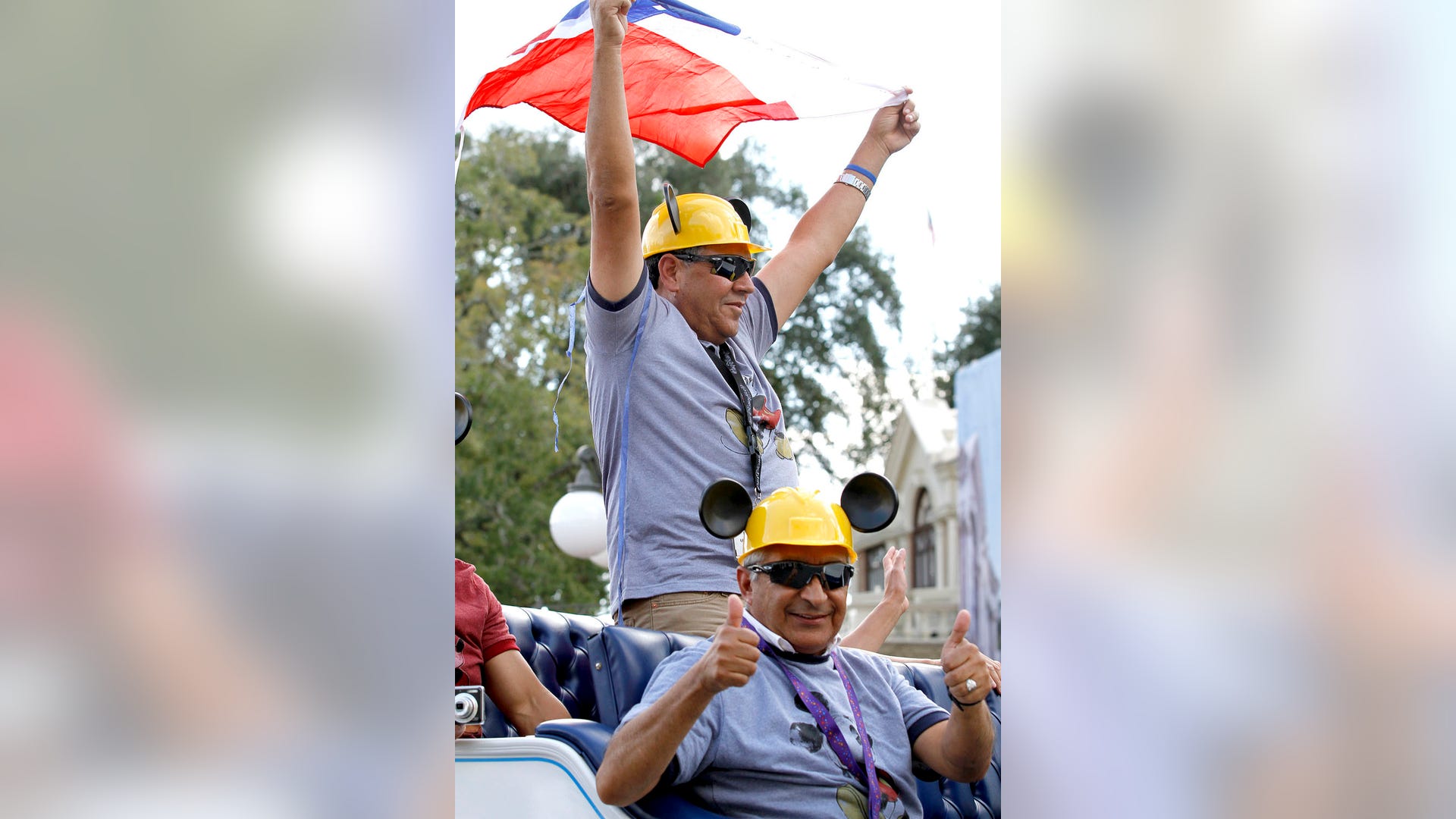 chile miners disney slide show 3