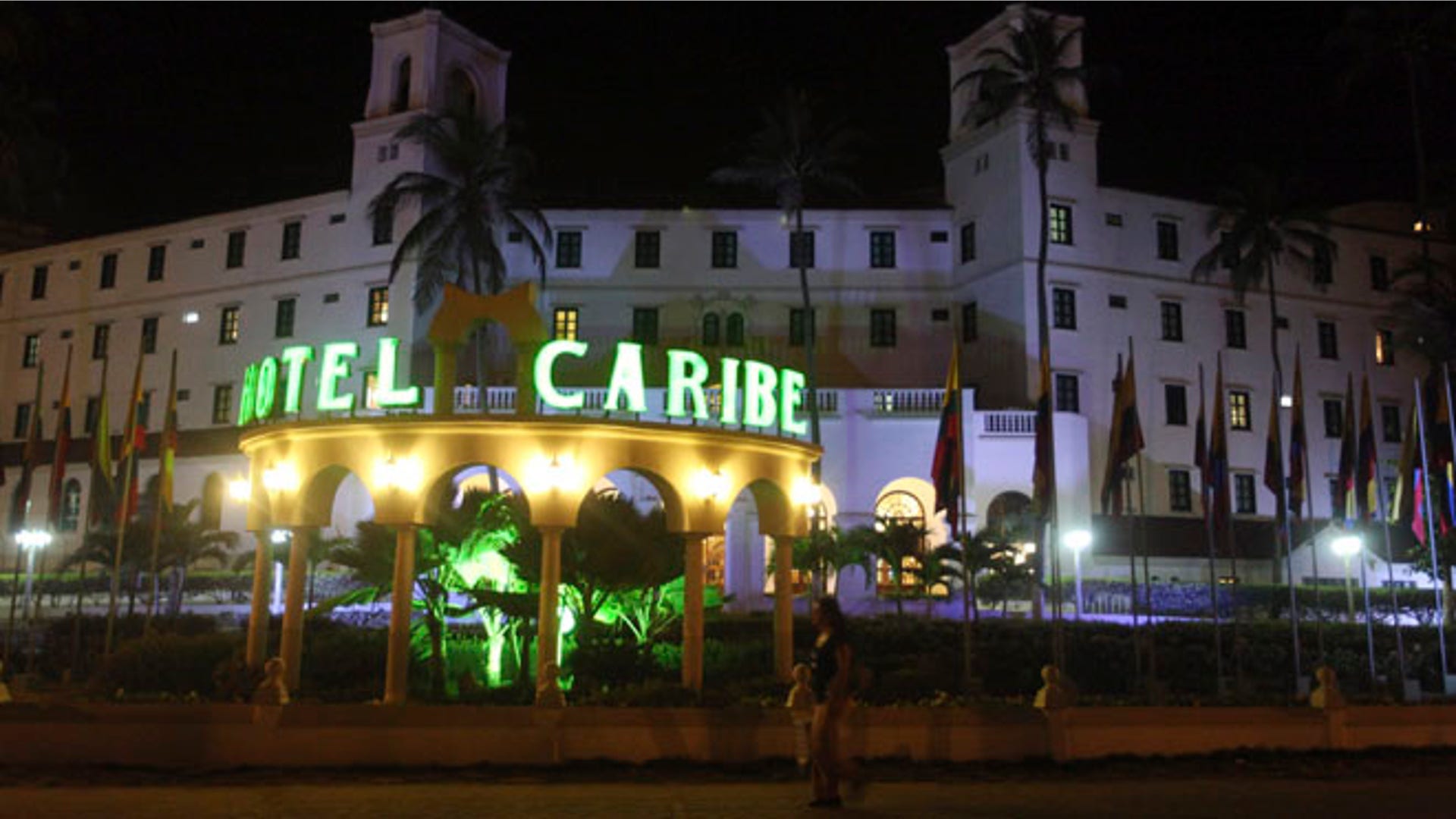 hotelcaribe_night_041912
