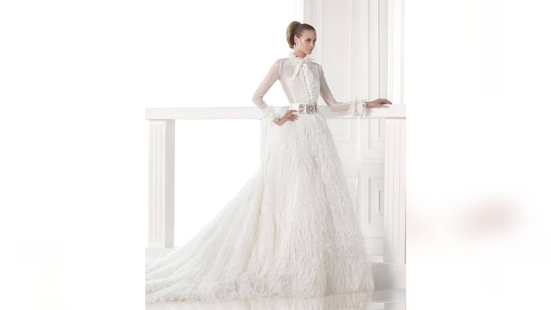 Feathers for the Glam Bride