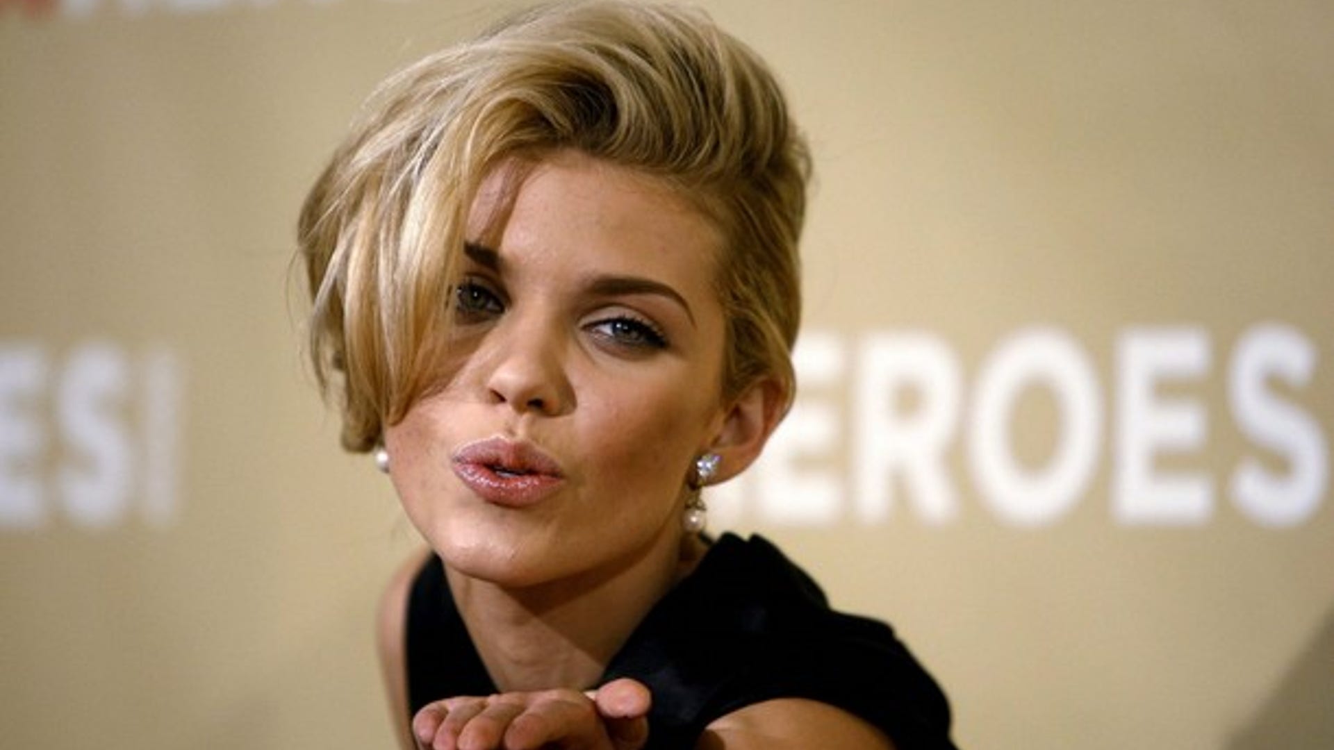 AnnaLynne_McCord_kjpo