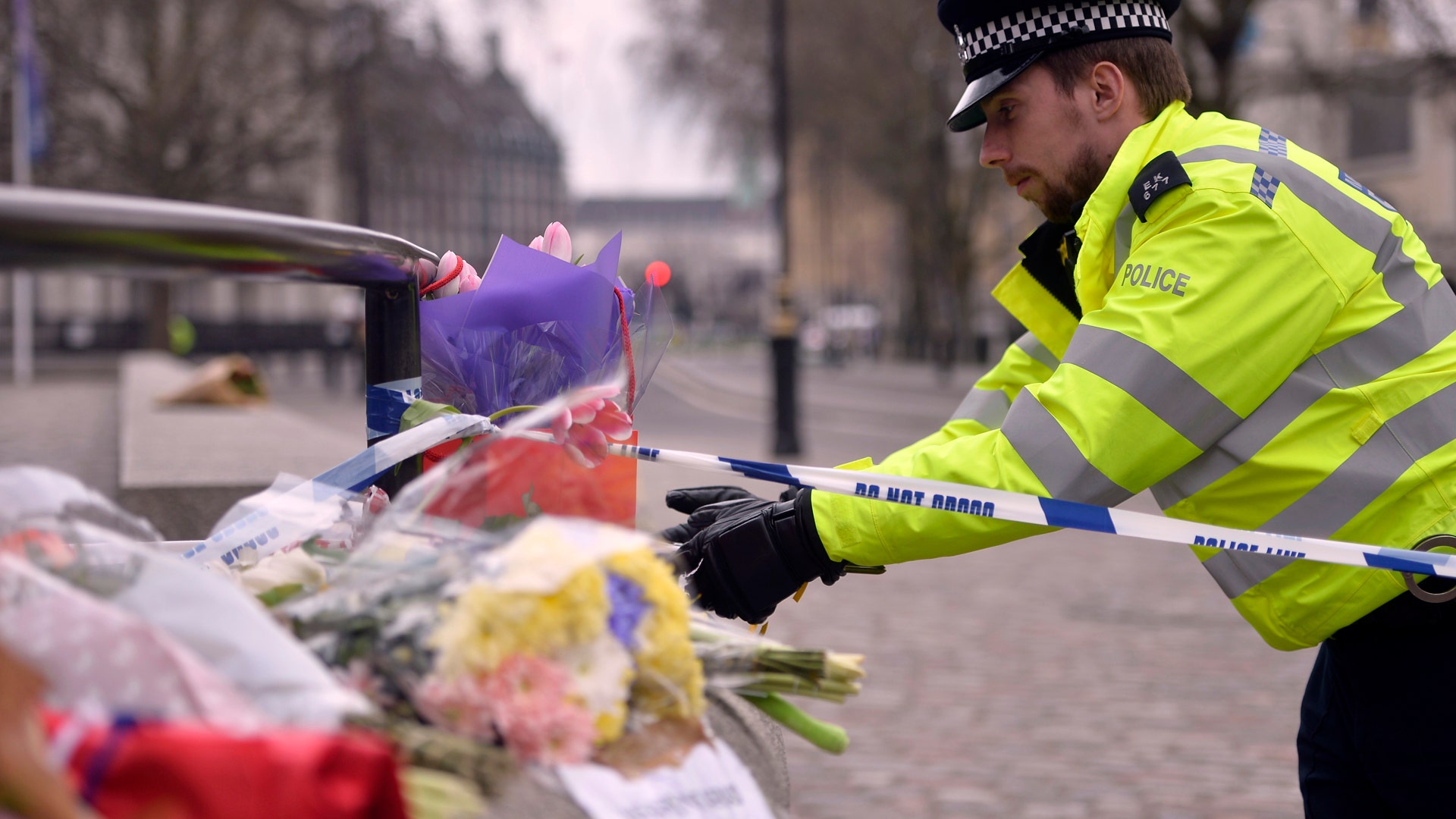 Floral tributes in Westminster the day after a terror attack, in London March 23, 2017.