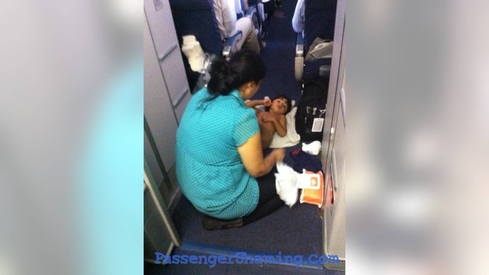 Gotta love that fresh dirty diaper smell 