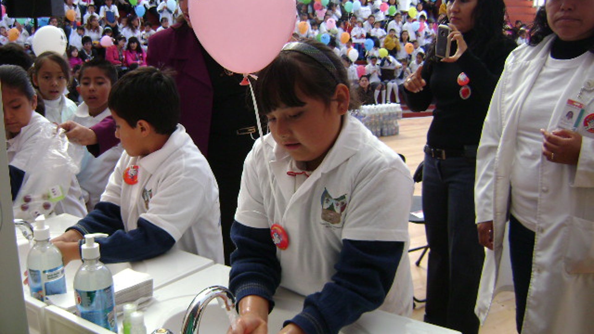 handwashing_in_mexico_2