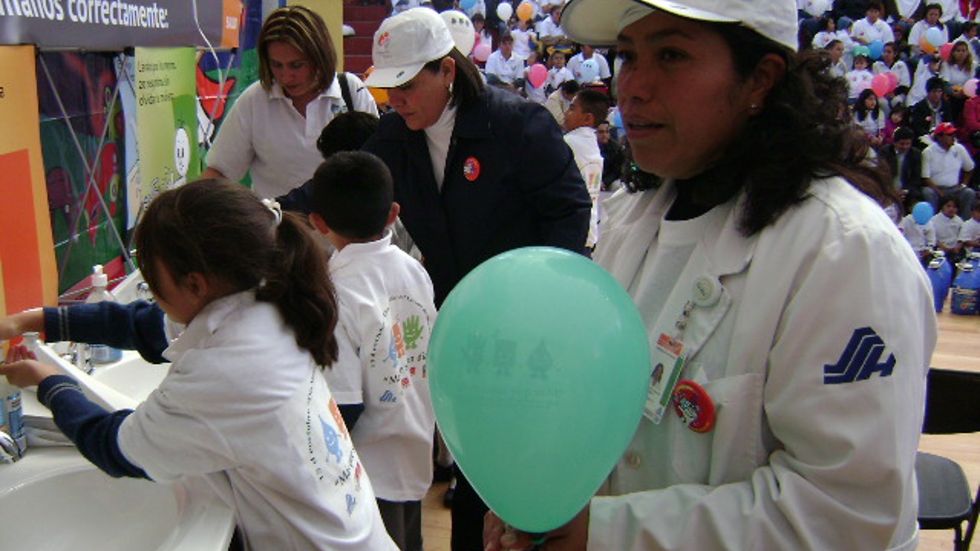 handwashing_in_mexico_3