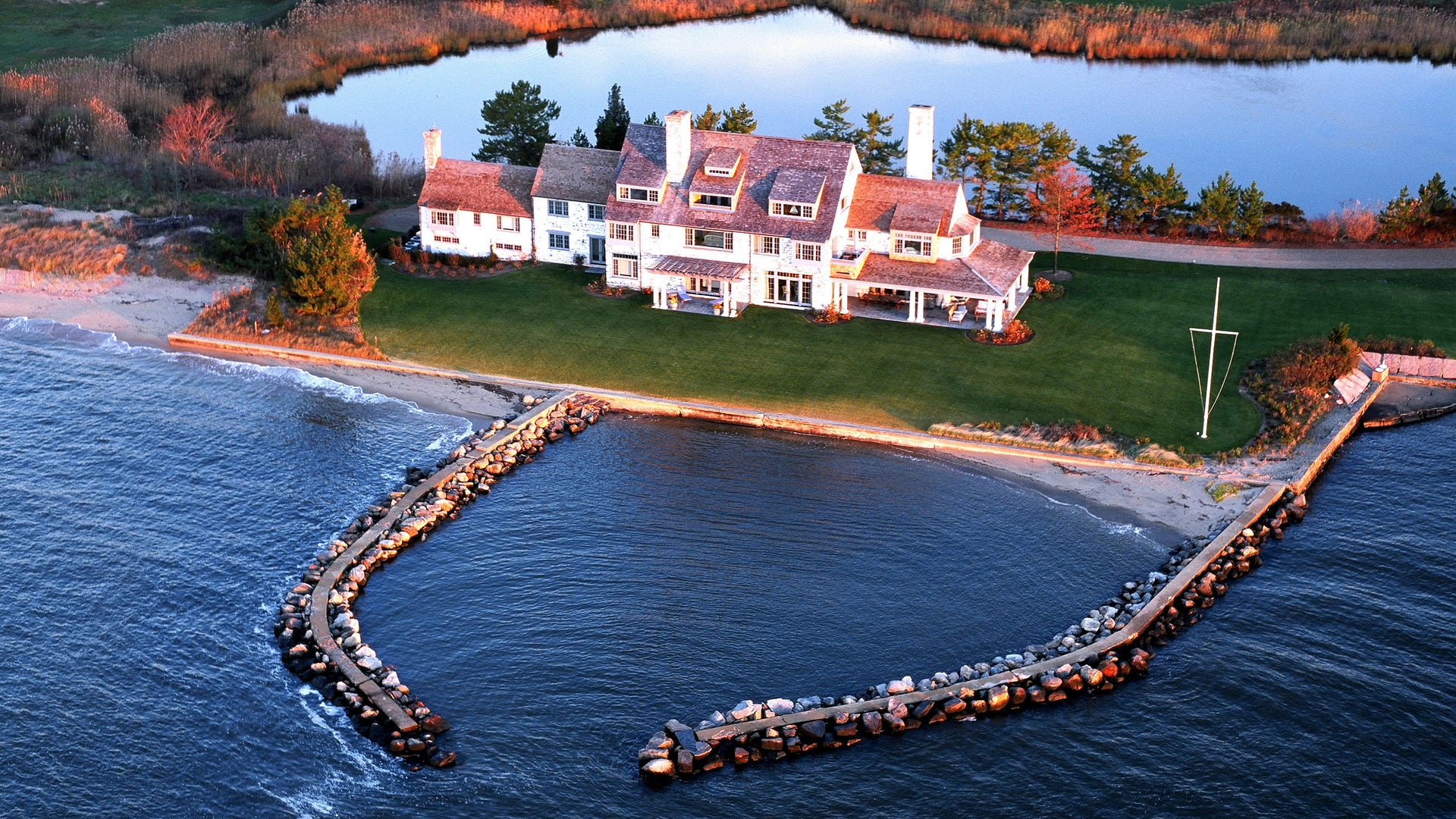 Katharine Hepburn's Old Saybrook Home