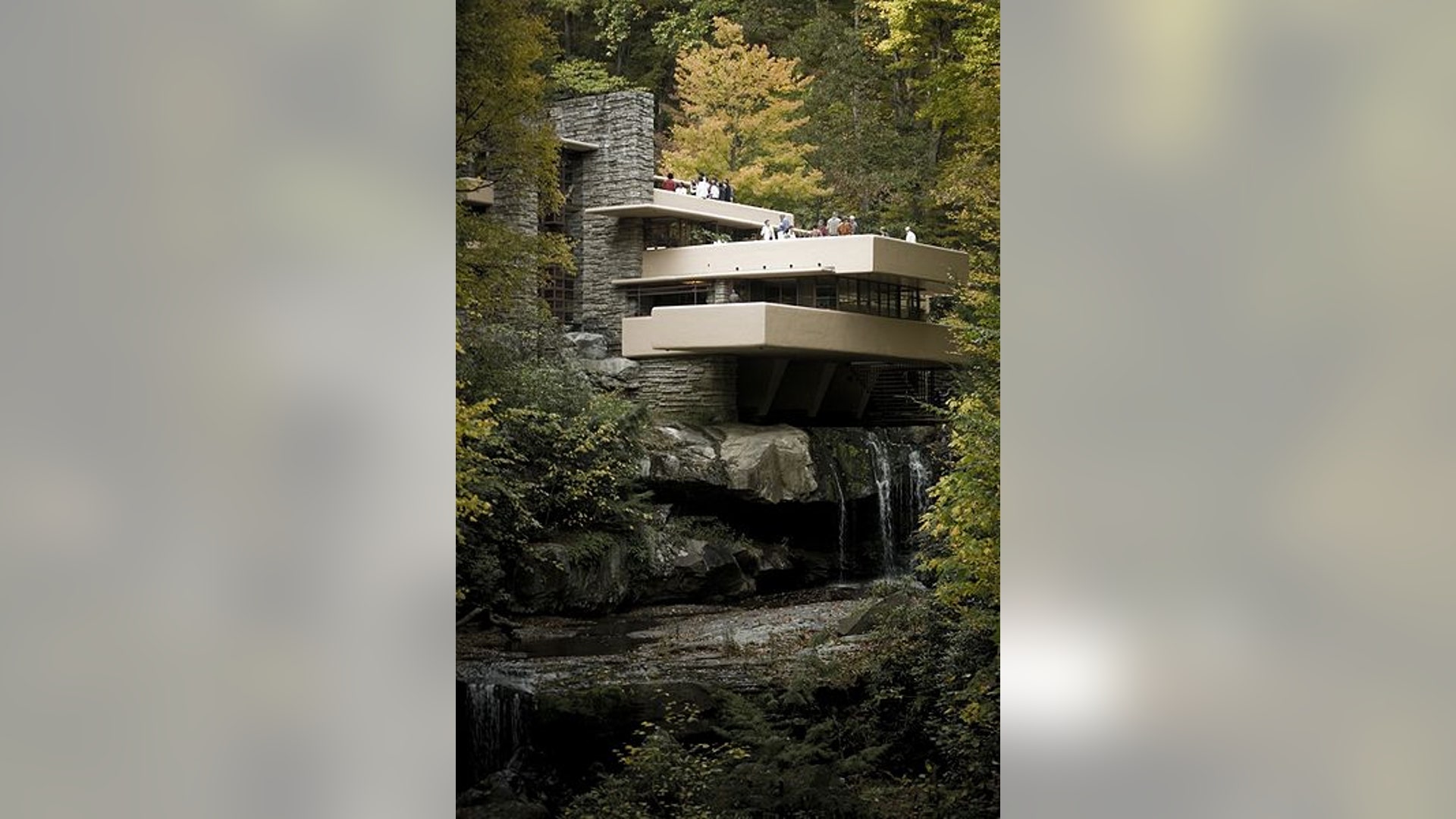 house_Fallingwater