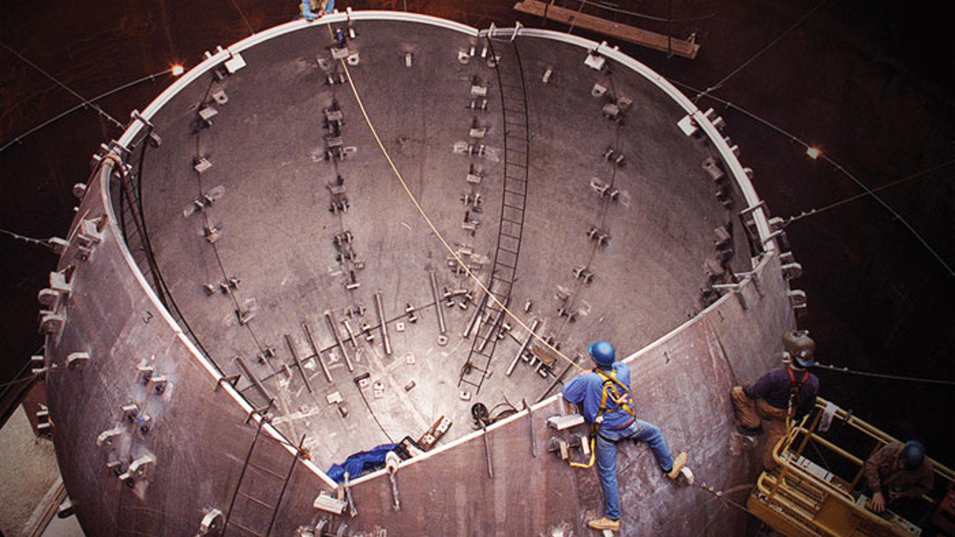 largest_laser_alum_panels