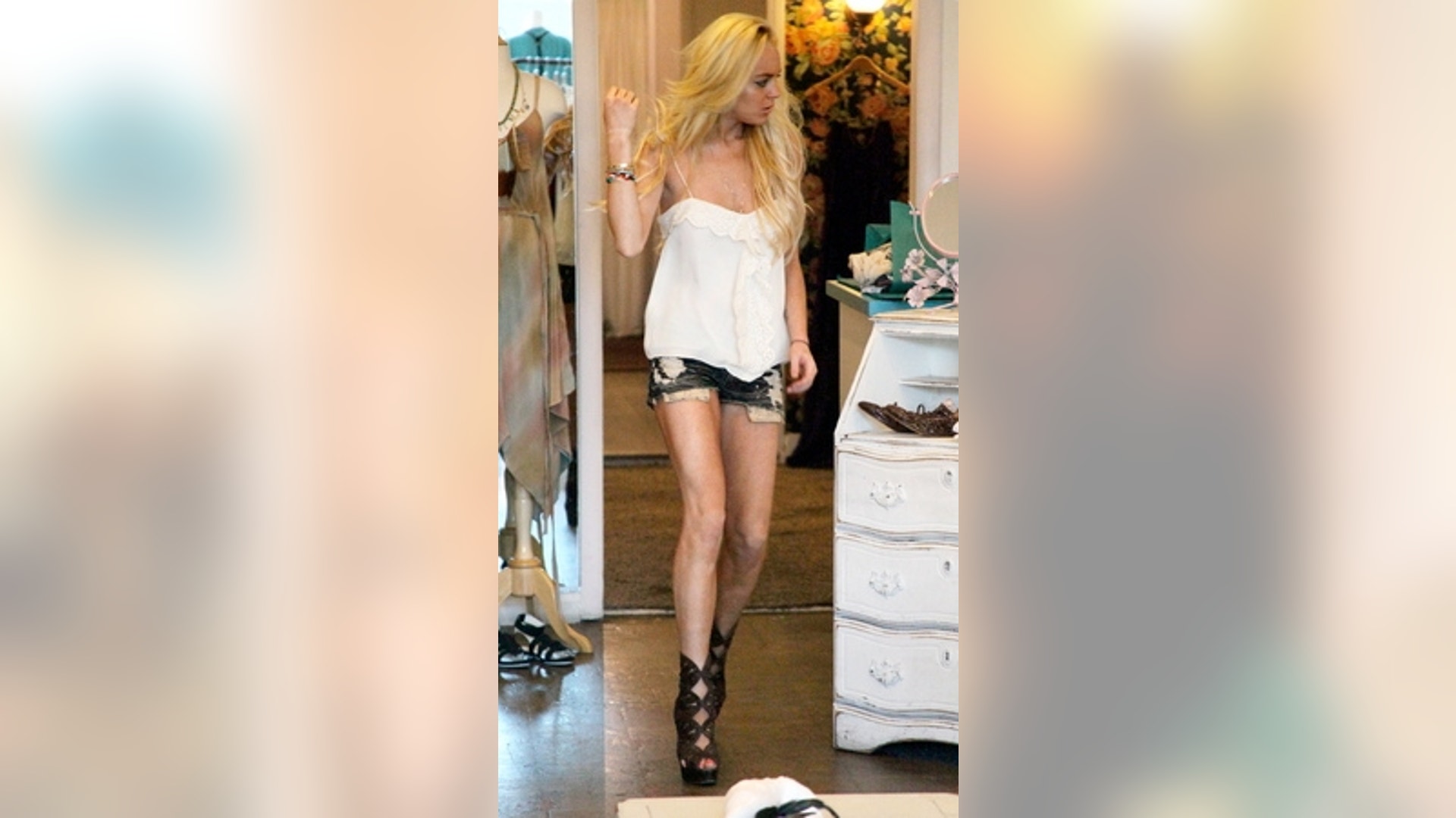 Lindsay's New Hair: Love or Loathe?