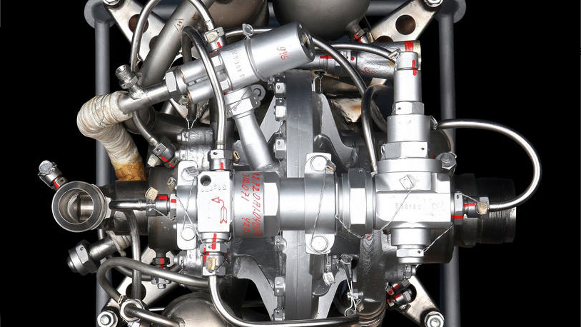 Soviet surface-to-air missile engine