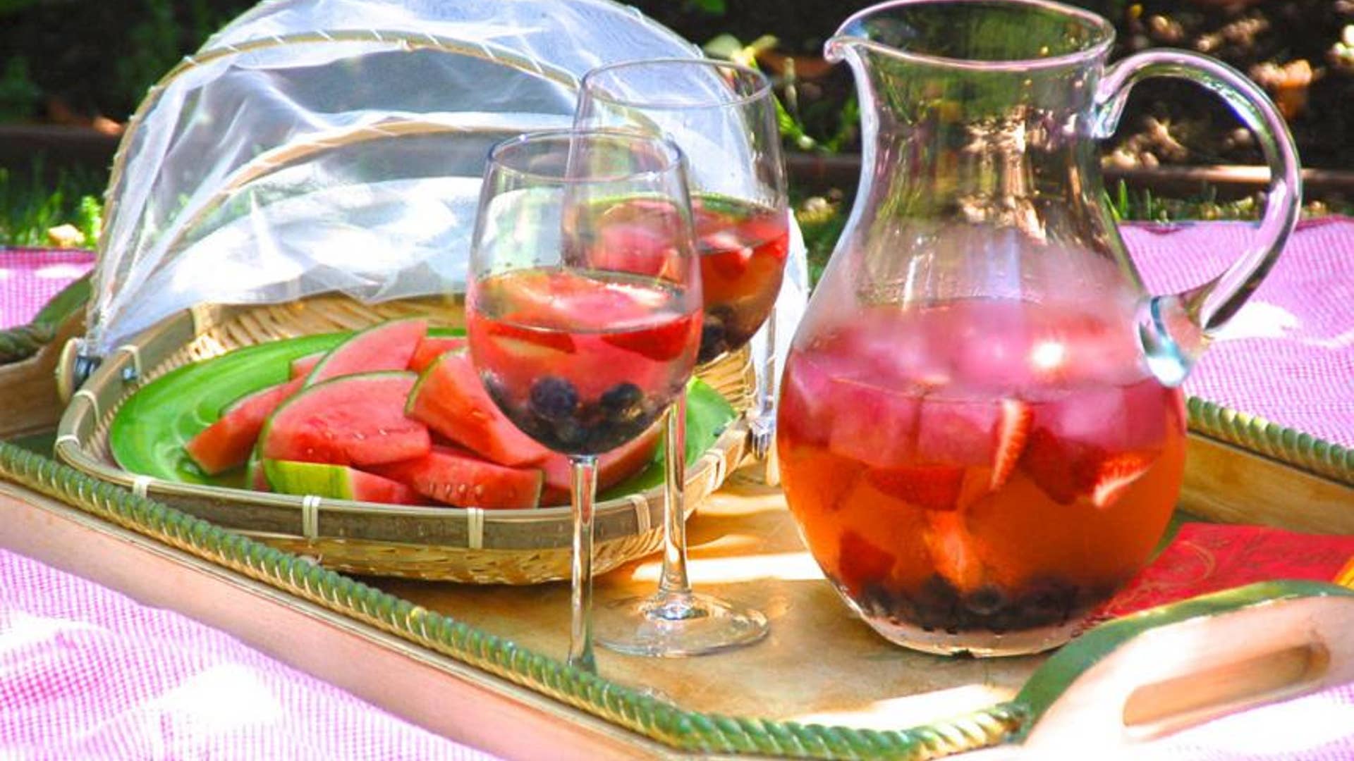 Low-Cal Sangria