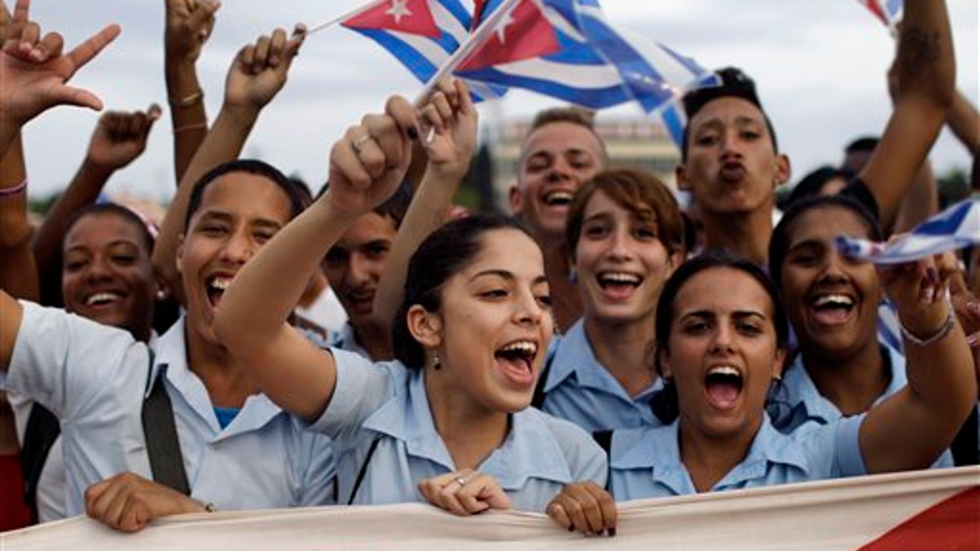 Население кубы 2024 год. Население Кубы. Кубинская молодежь. Куба население. Куба молодежь.