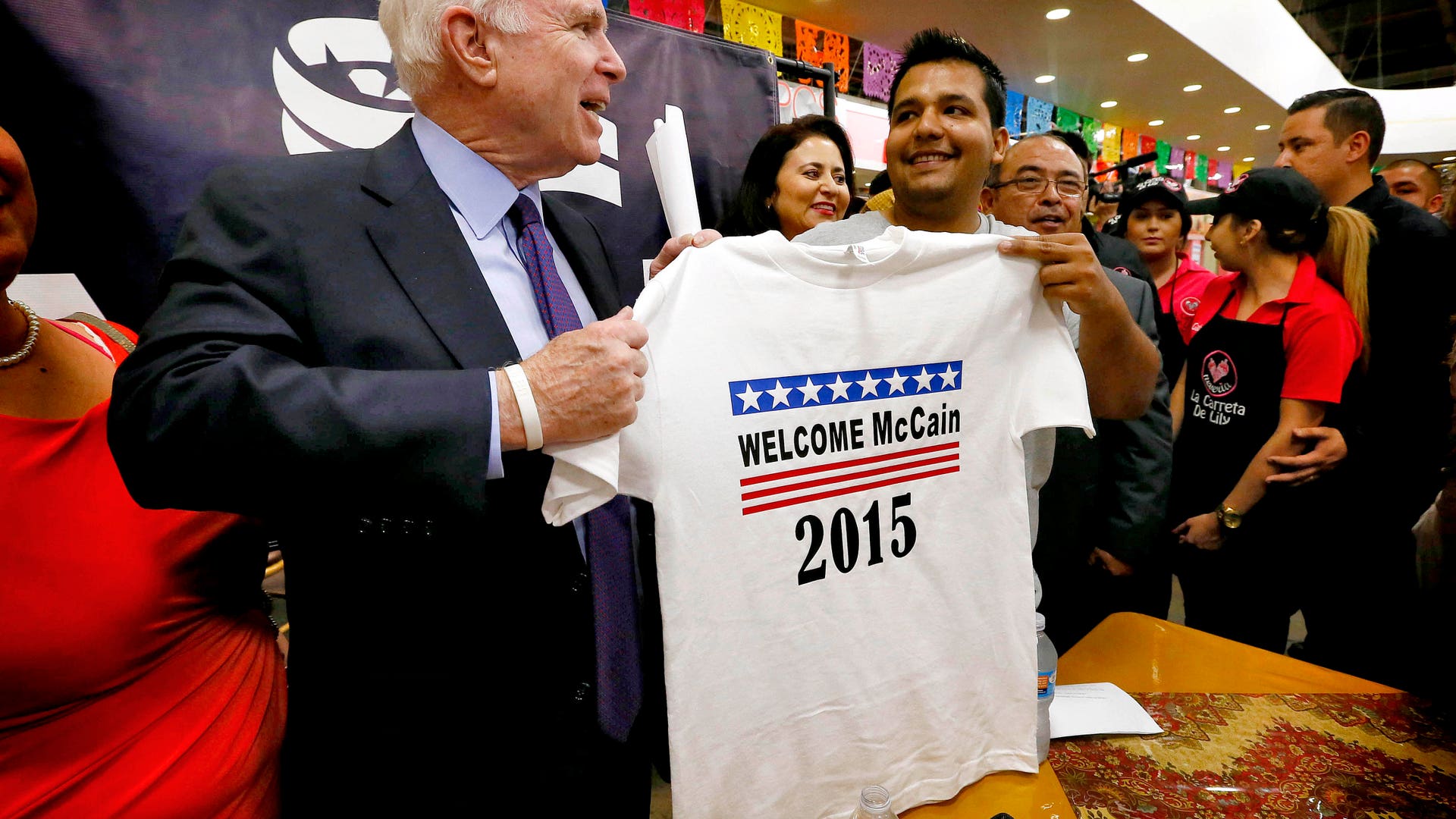 mccain_latinos_arizona__3_