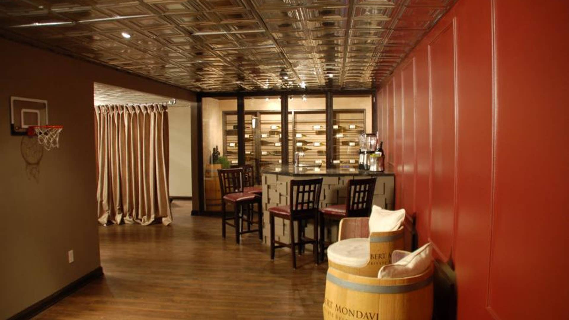 Anitra's tips and tricks for low ceilings: