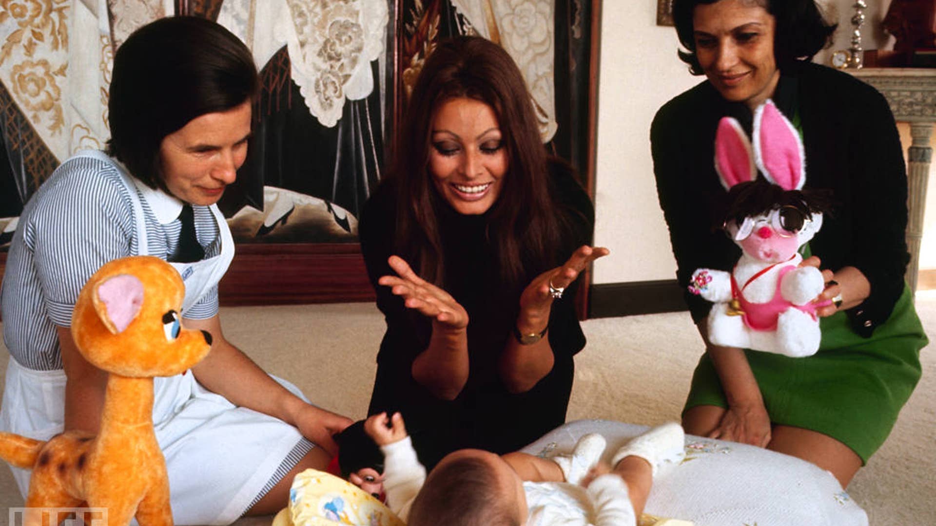 mega_watermark_ugc1213721