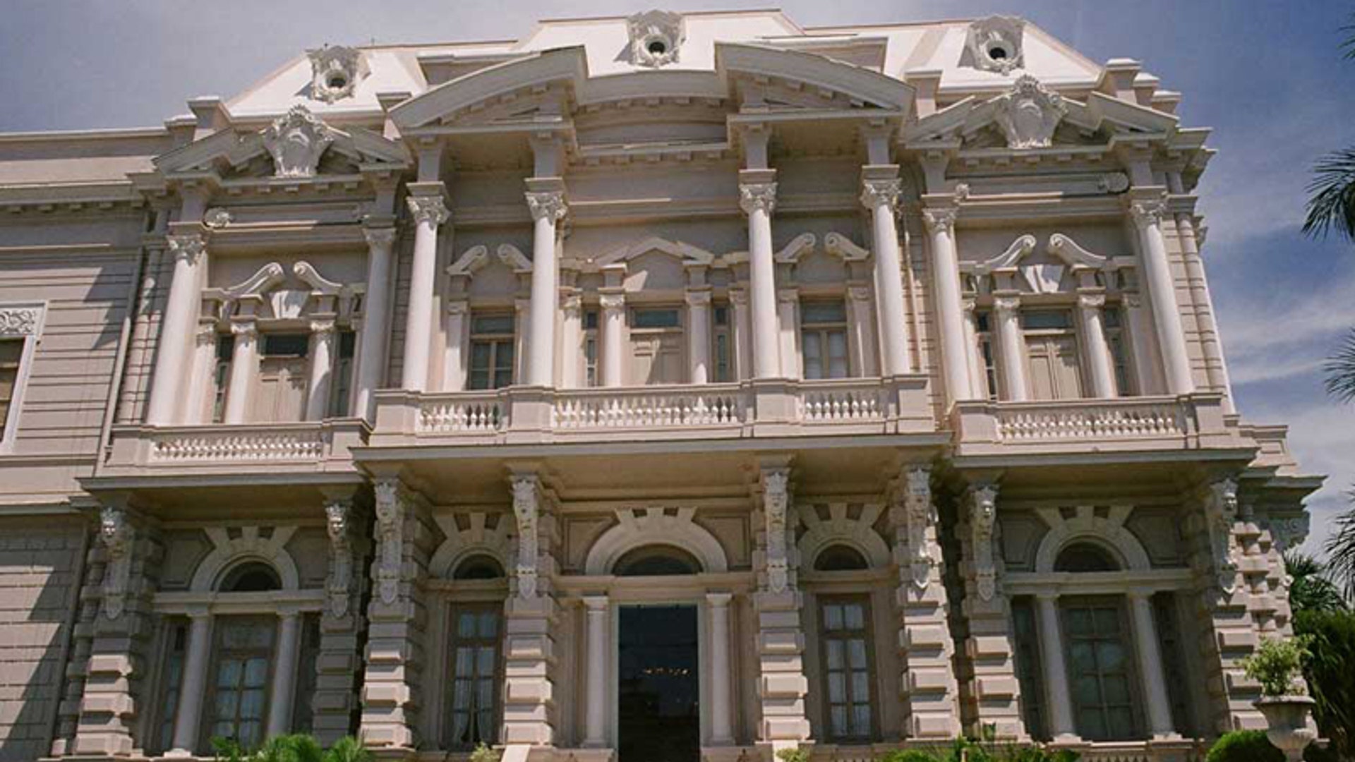 1… Walk in the footsteps of the conquistadors