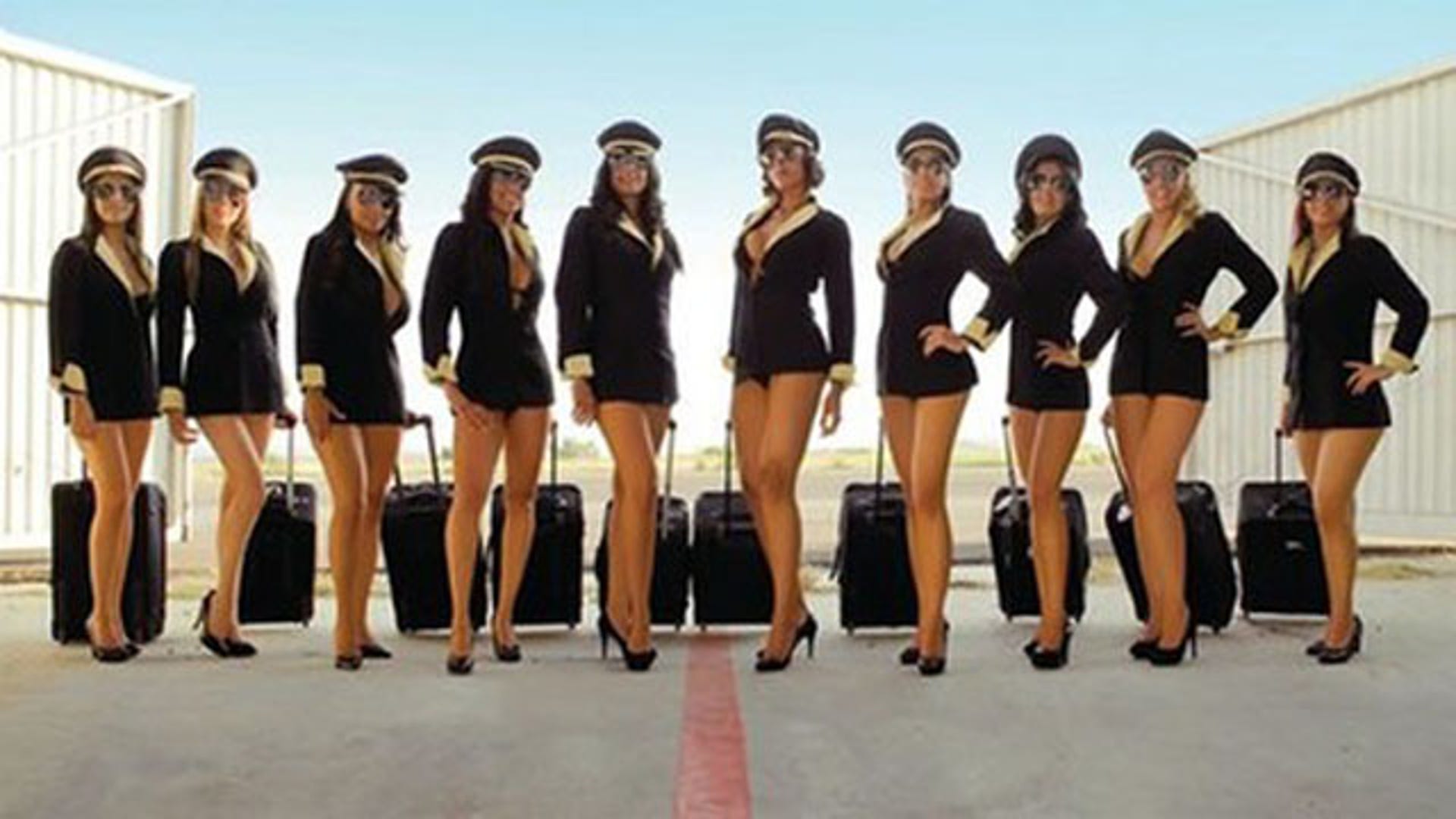 Mexicana Flight Attendants Turned Calendar Girls Feud after Success