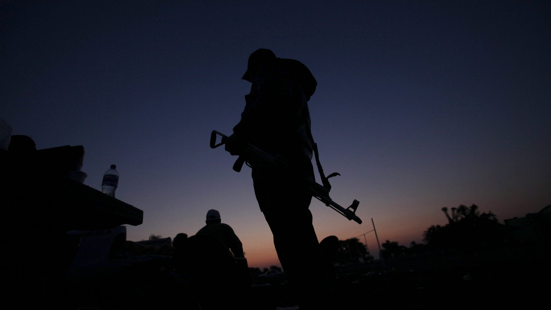 mexico_vigilantes_191new