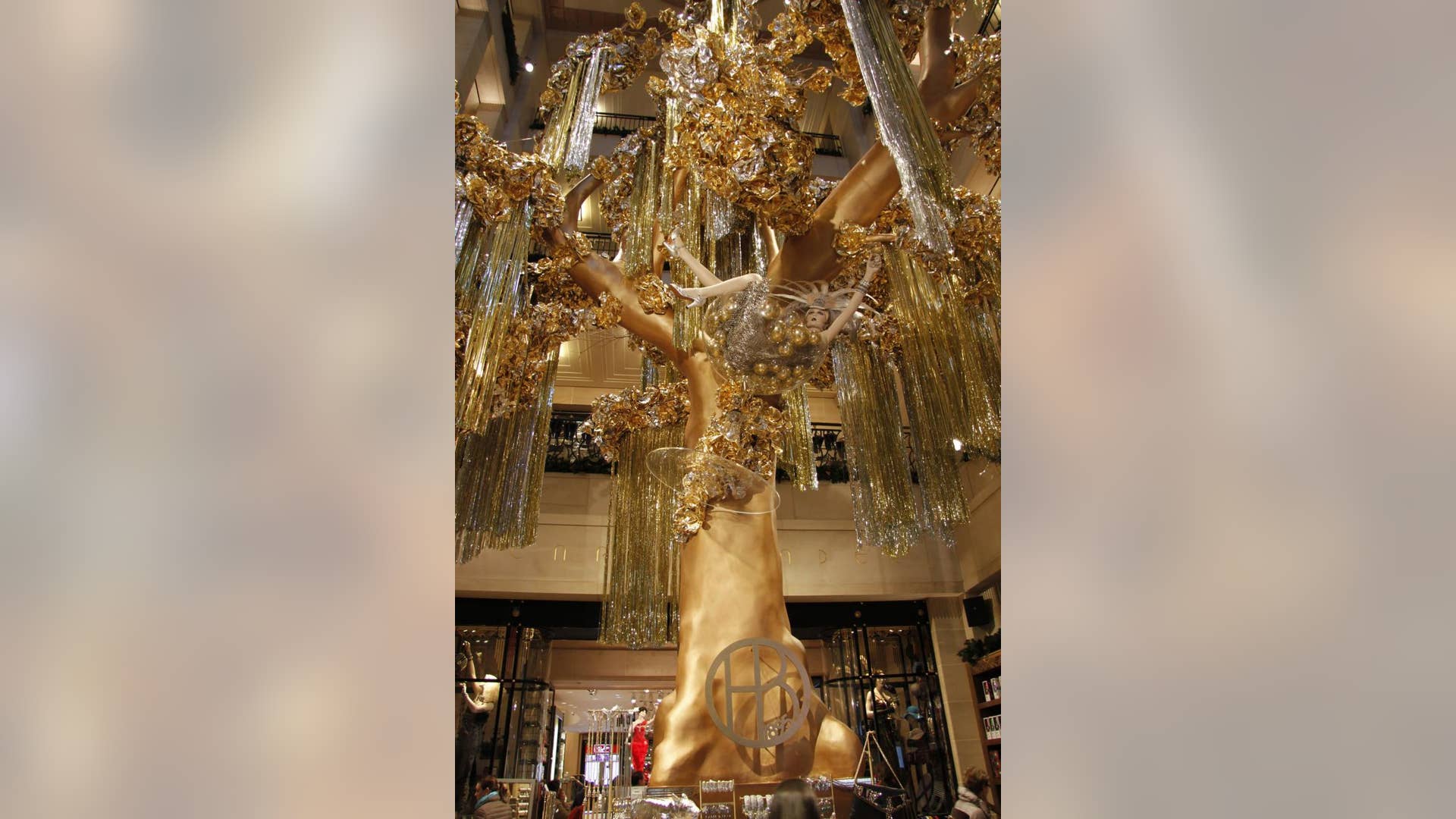 Henri Bendel (56th St. & 5th Ave.)