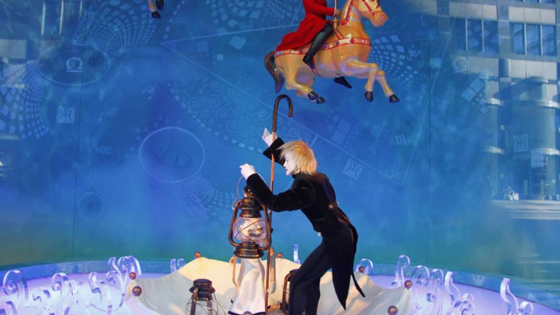 Bloomingdale’s (59th St. & 3rd Ave.)