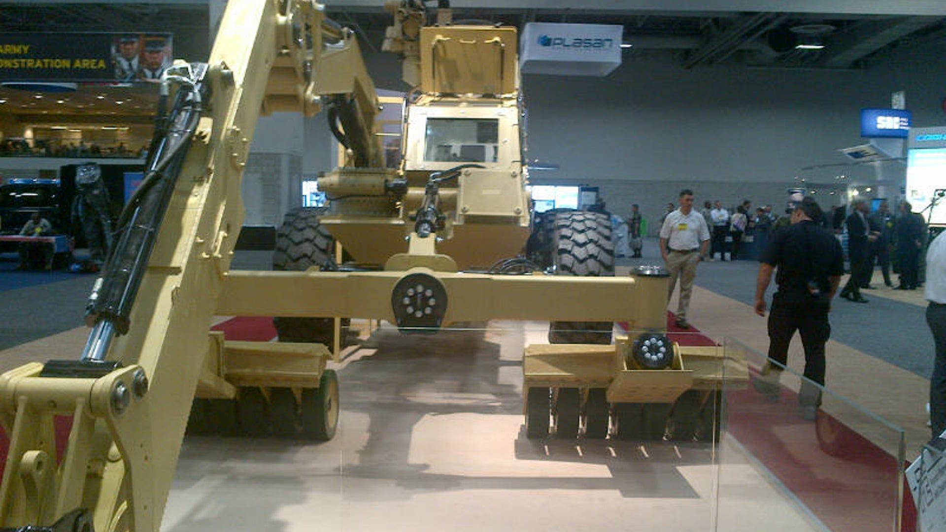 military_expo6