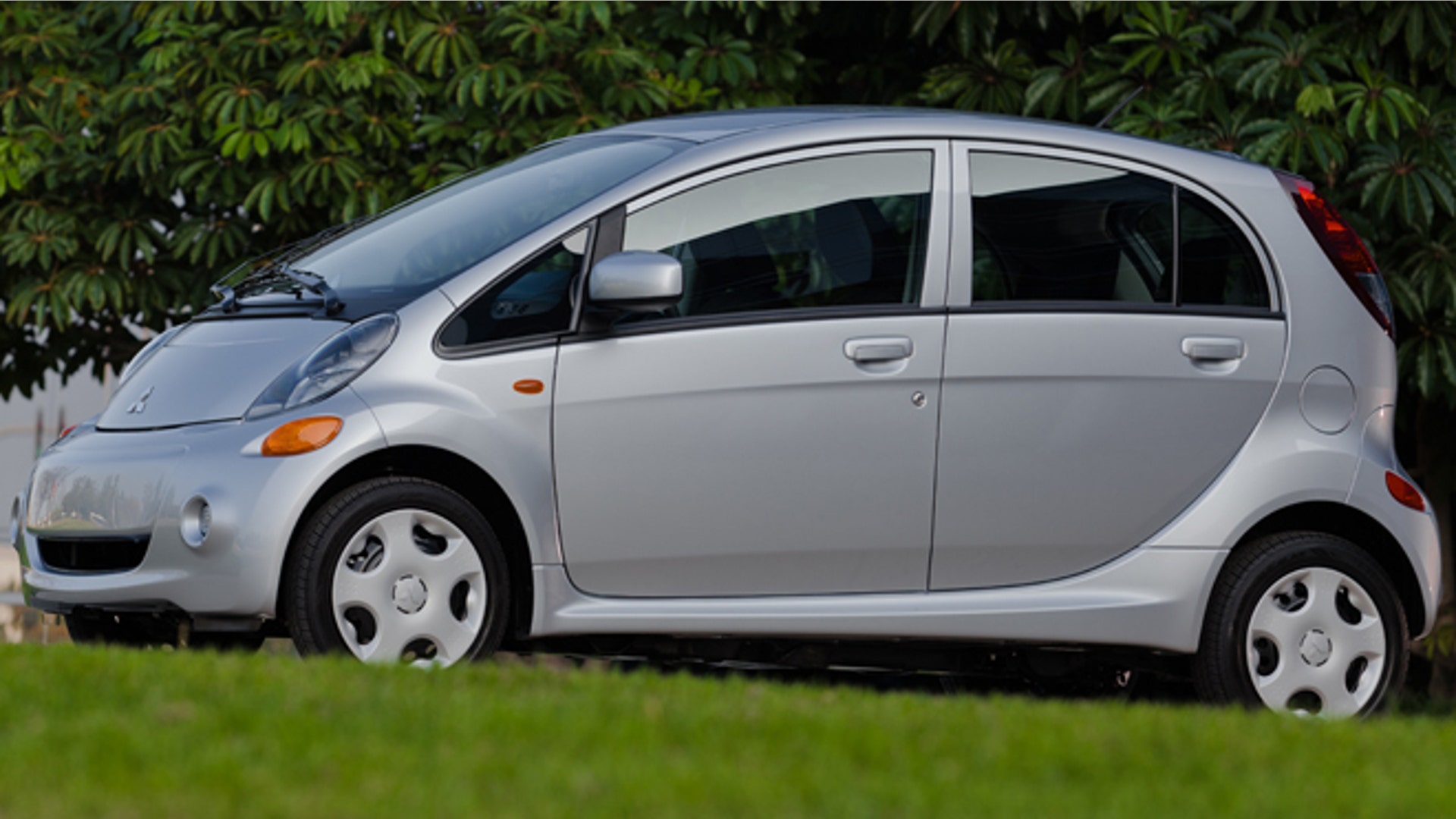 How far can electric cars go?