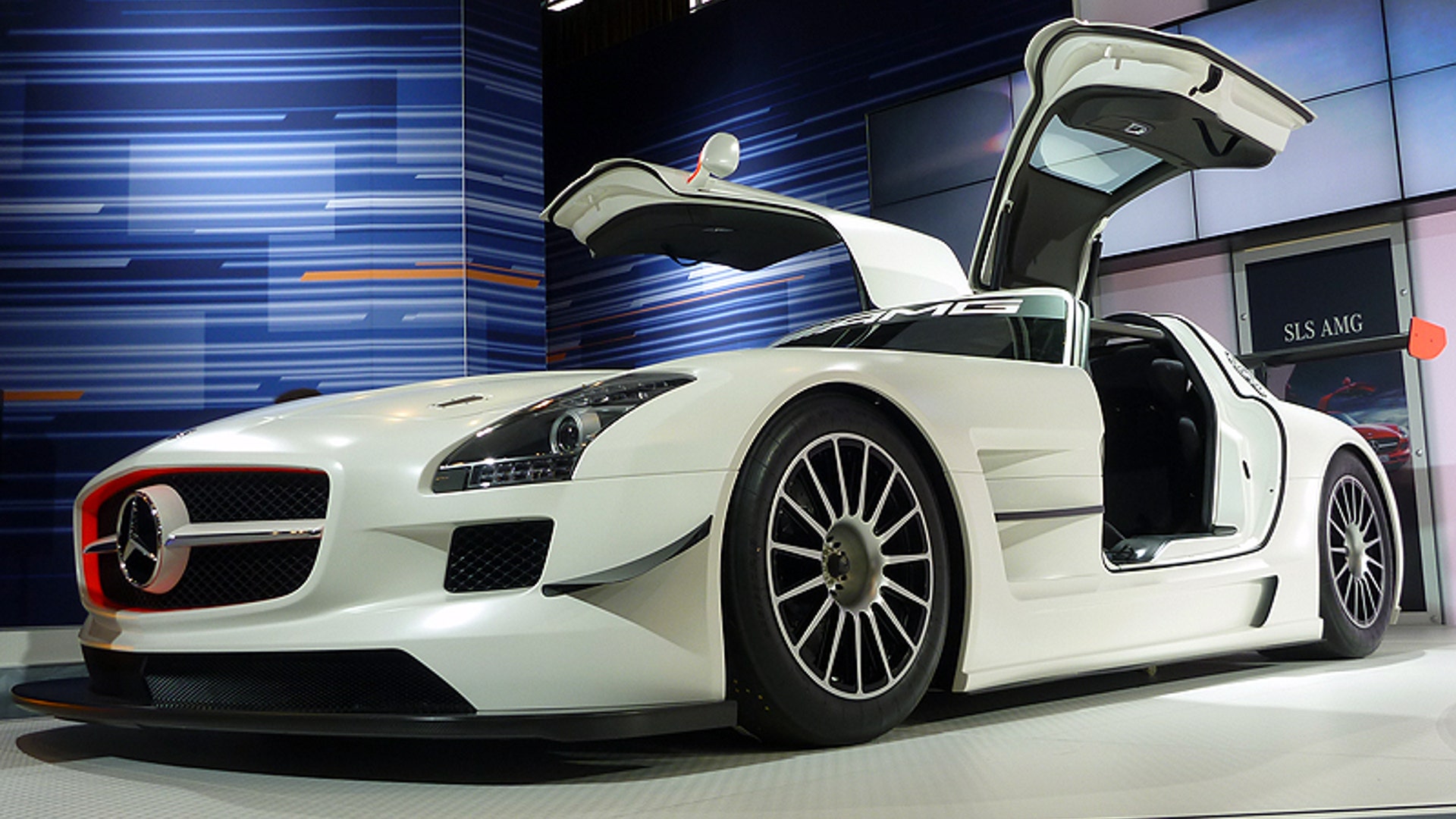 2011 Mercedes-Benz AMG SLS GT3