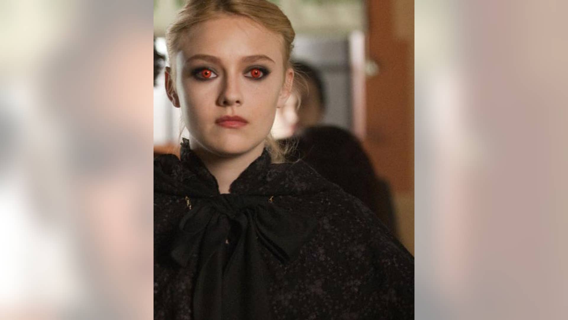 Dakota Fanning in New Moon
