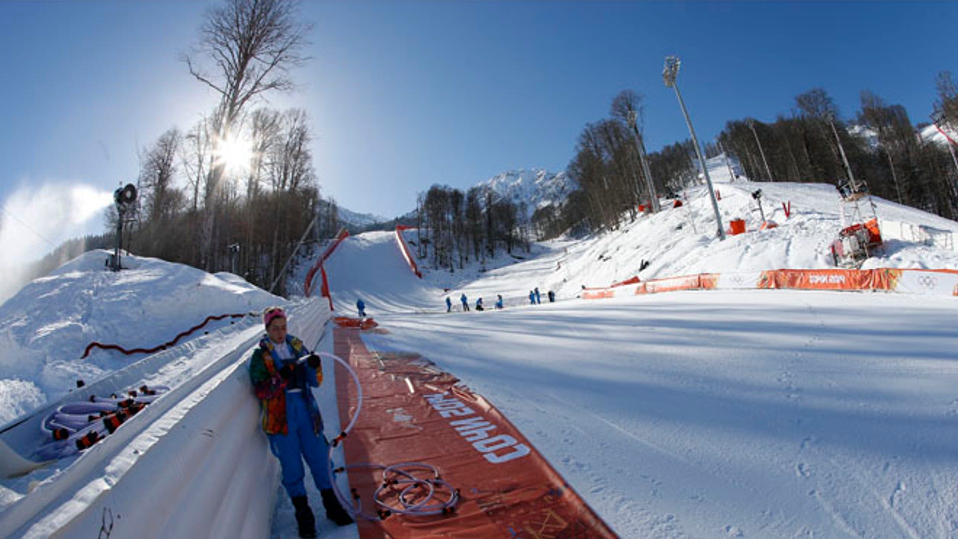 Alpine skiing course