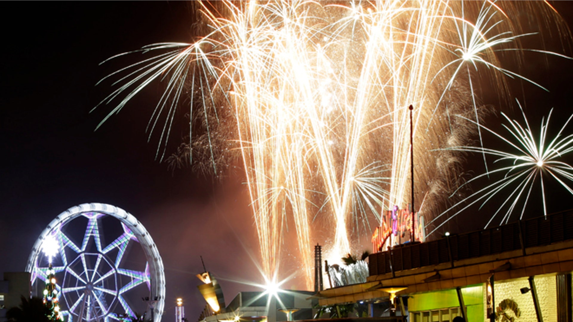 New Year's Eve 2014 celebrations around the world