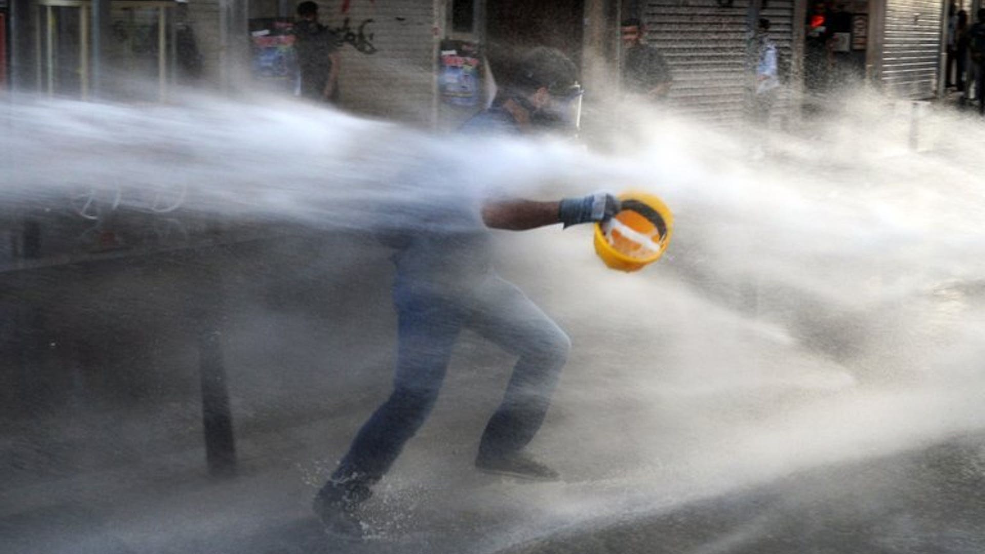Water cannon