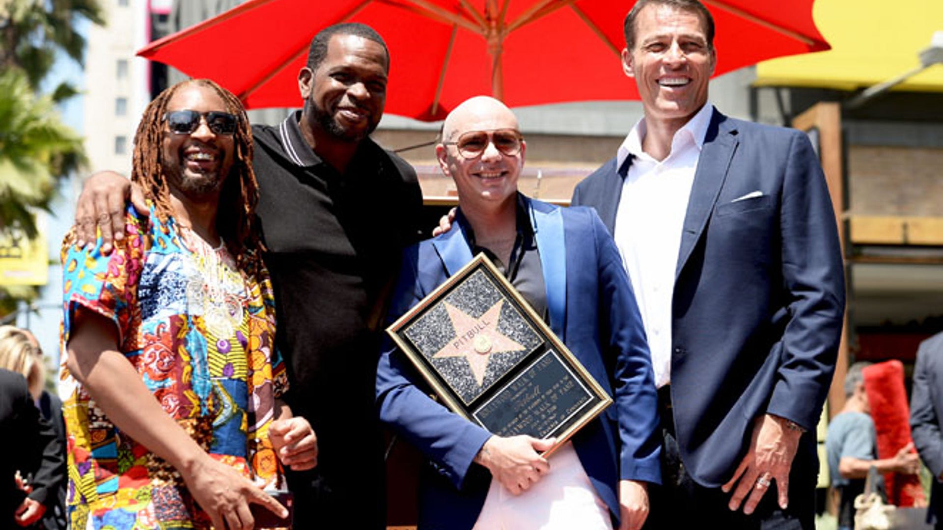 pitbull_walk_of_fame__5_