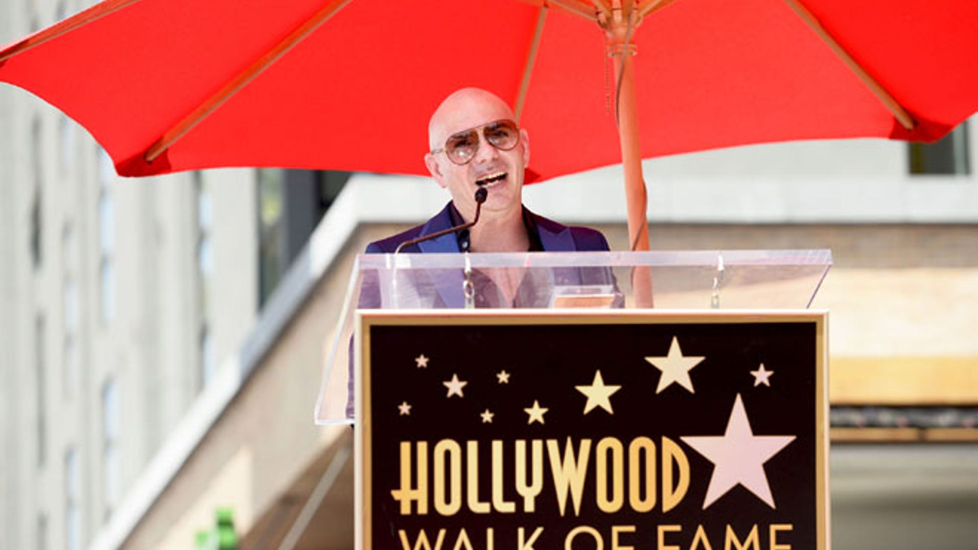 pitbull_walk_of_fame__7_