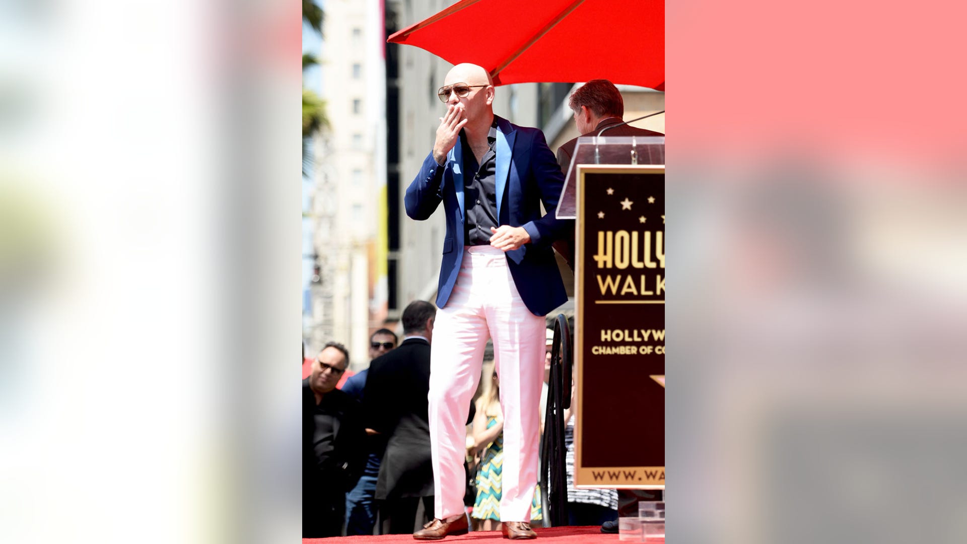 pitbull_walk_of_fame__8_