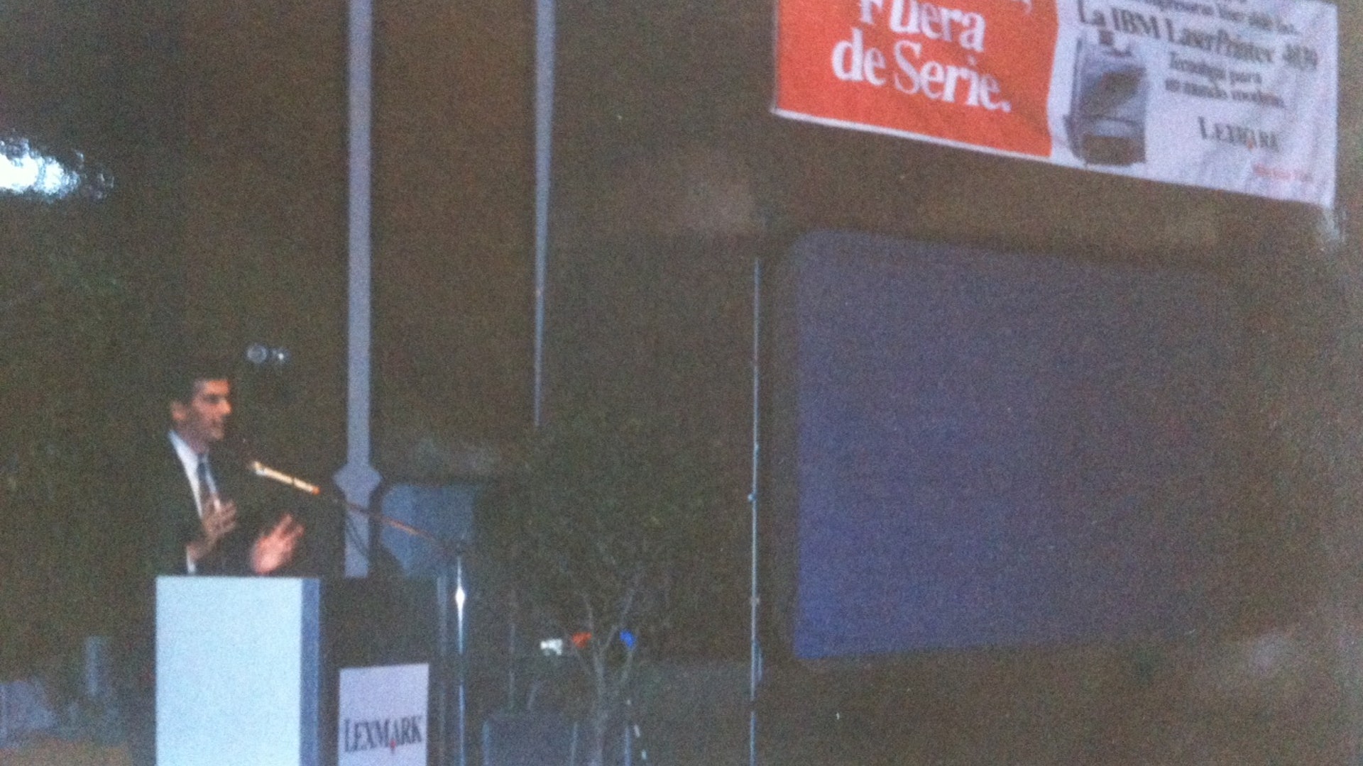 presentating_in_Venezuela_1993