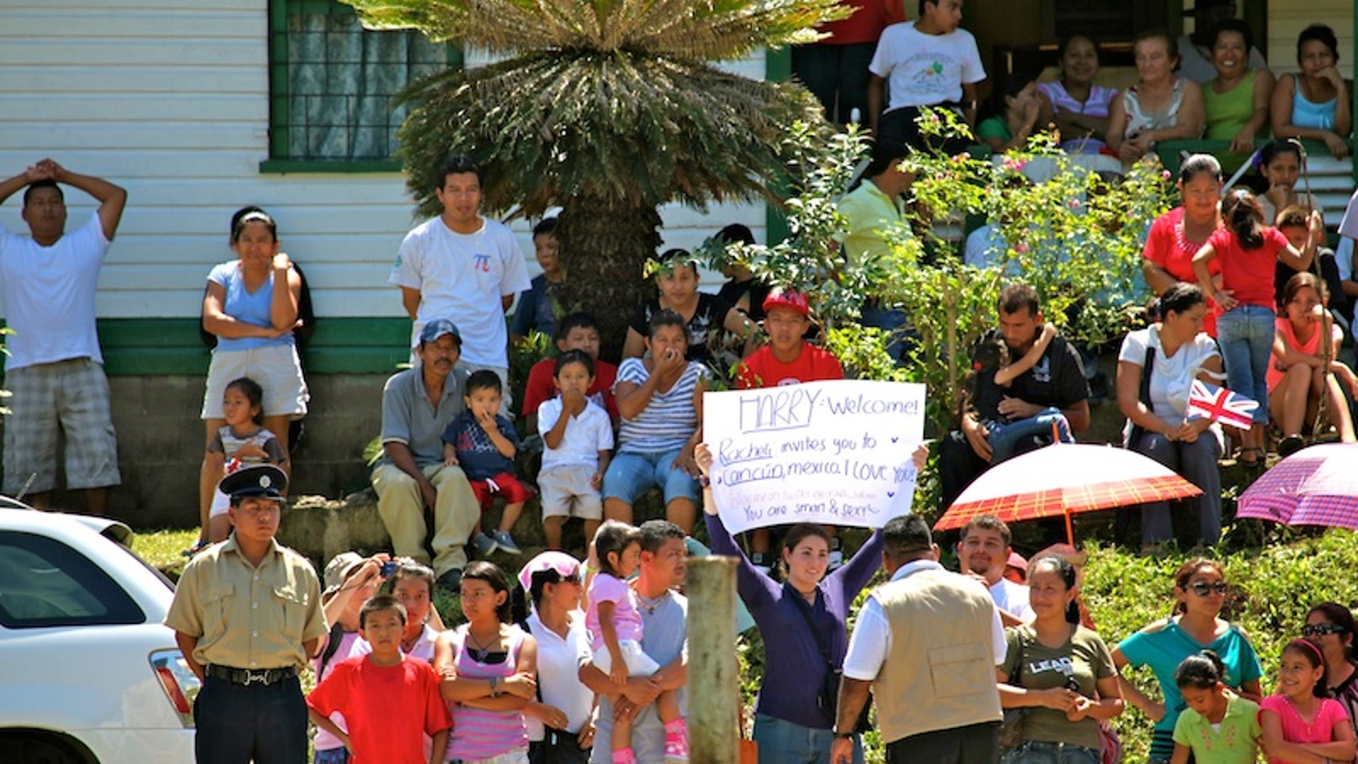 prince_harry_Woman_from_Cancun