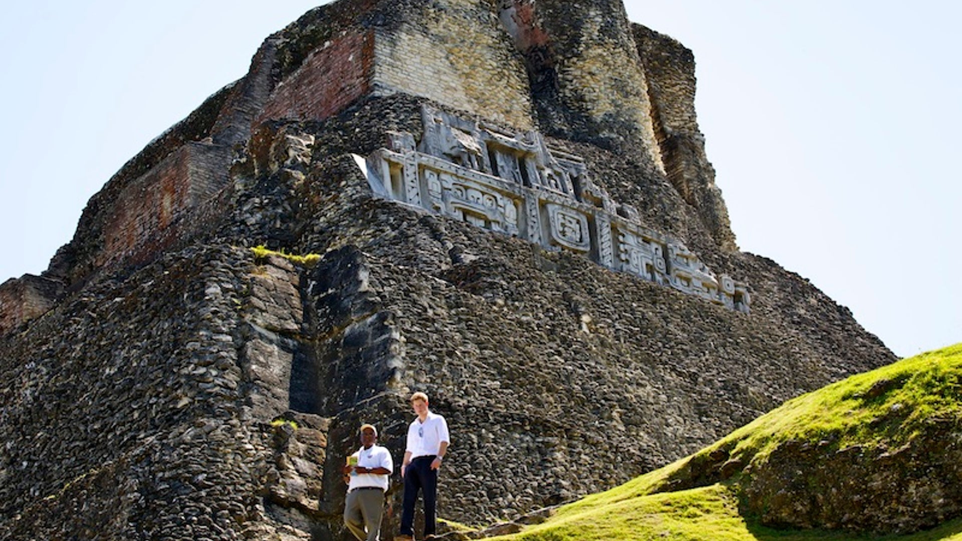 prince_harry_Xunantunich