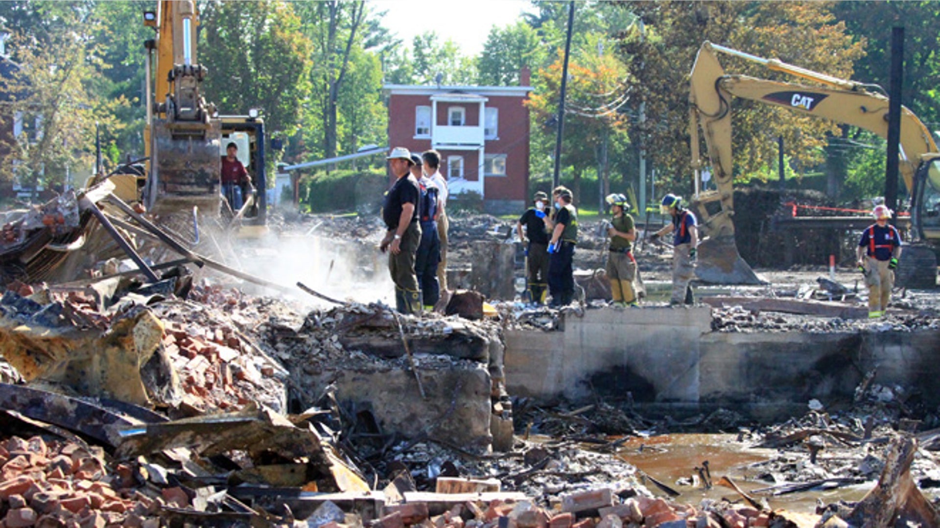 quebec_crash_slideshow4