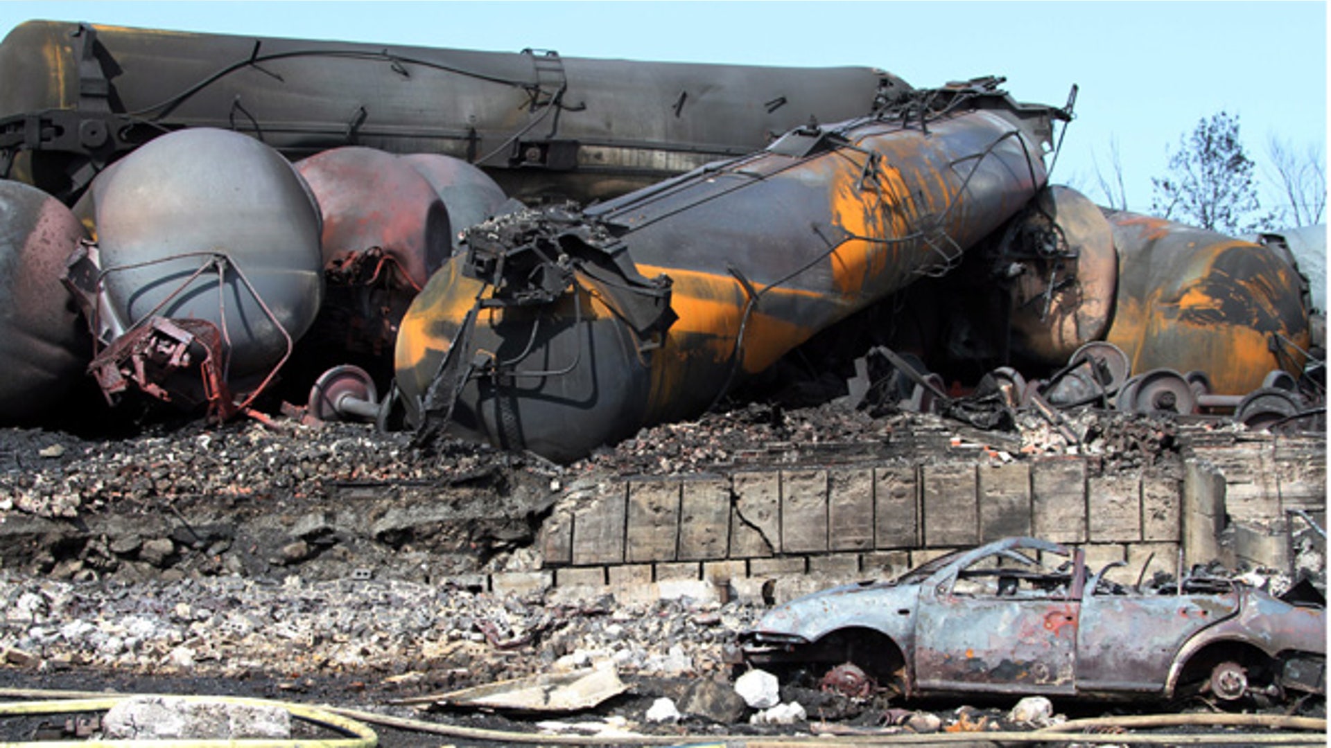 quebec_train_derailment_070813