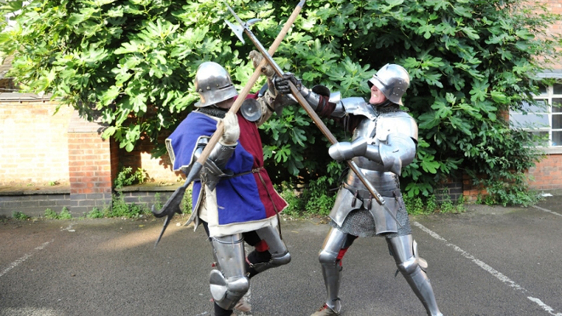 reenacting_king_richard_III