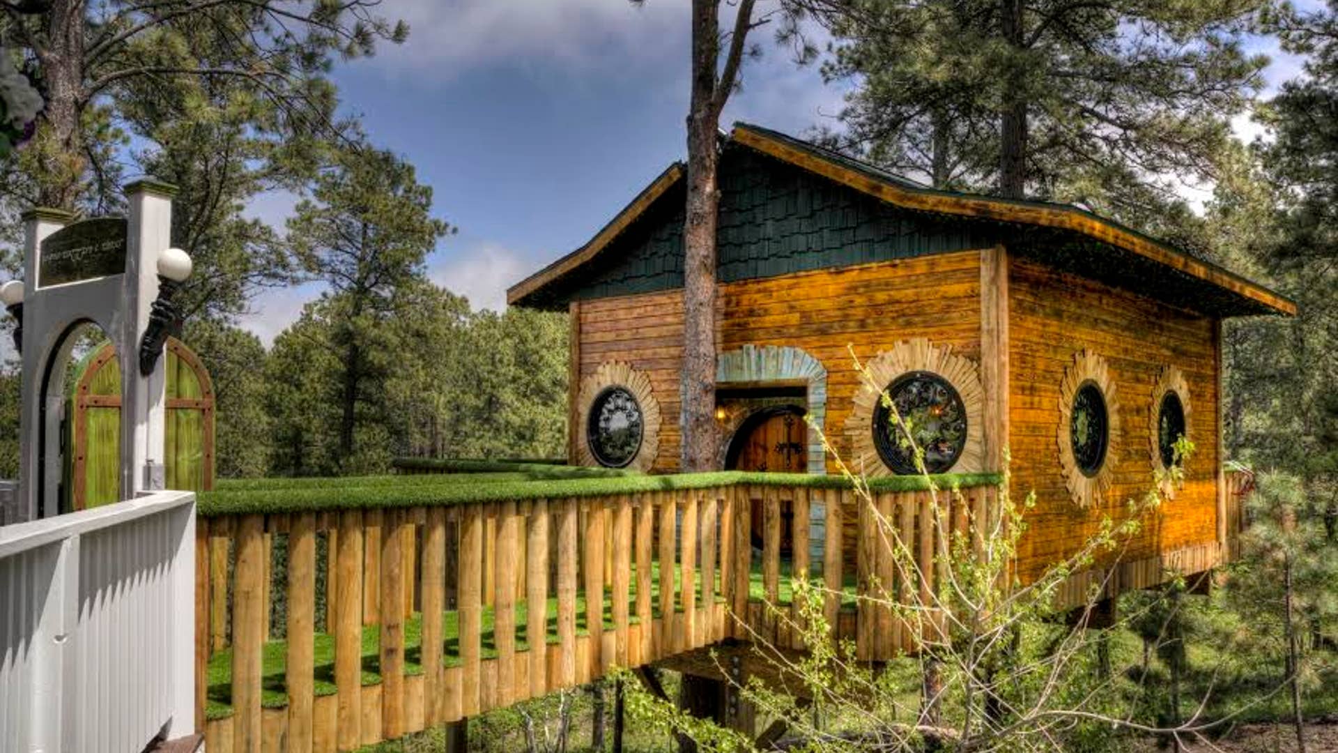 A quaint cottage for five.