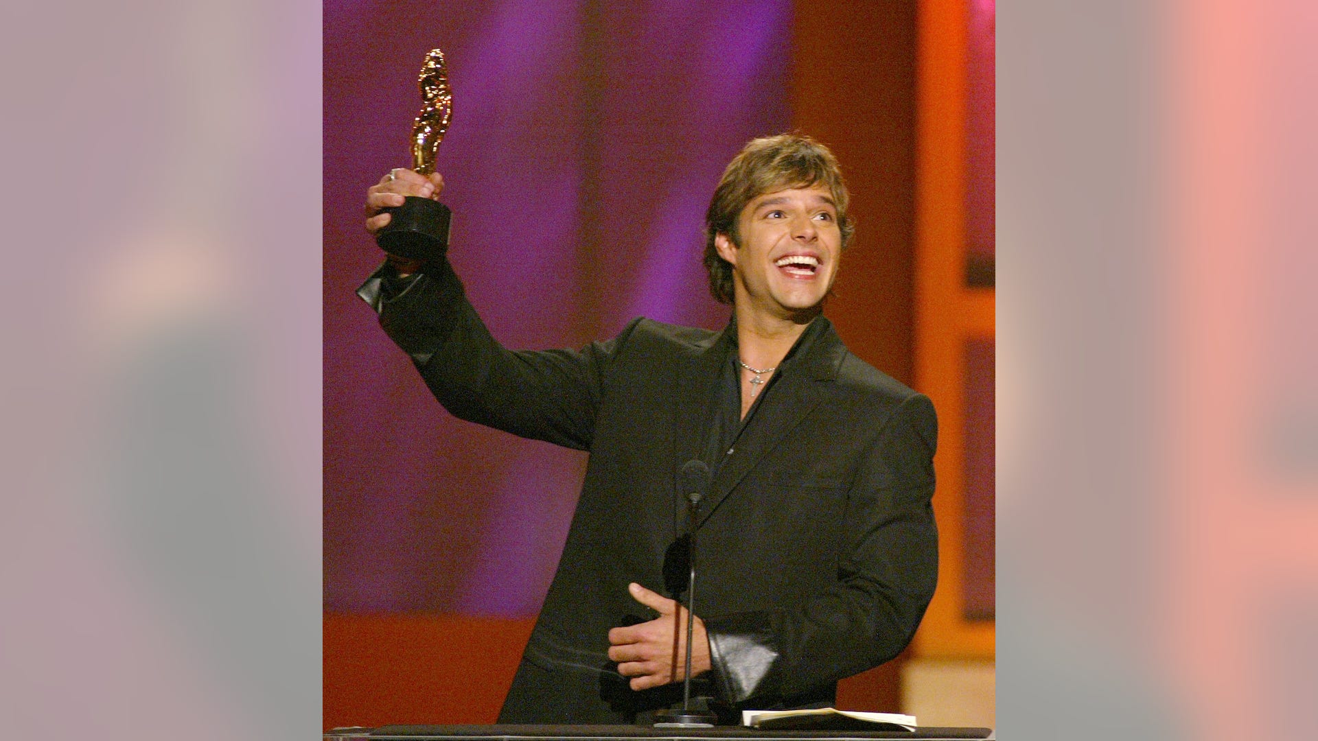 ricky_martin_latin_awards