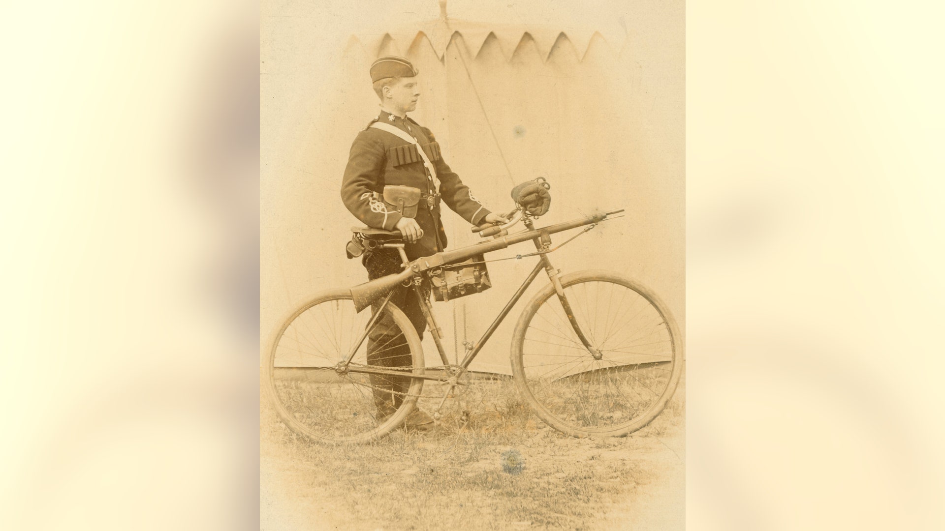 Norwich Regiment rifleman