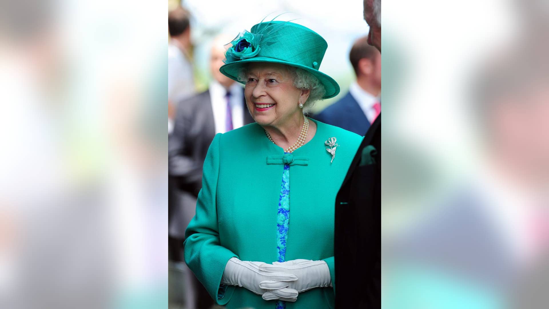 The Queen Researches Water Birthing