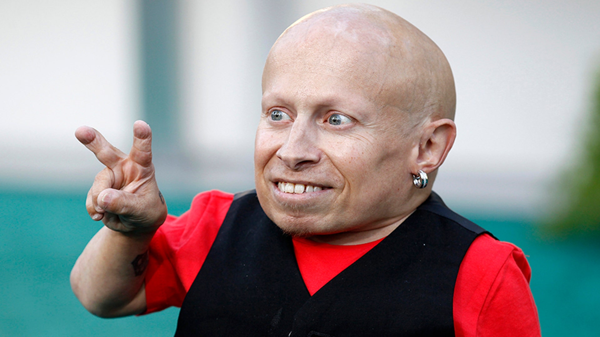 Actor Verne Troyer arrives at the world premiere of the film