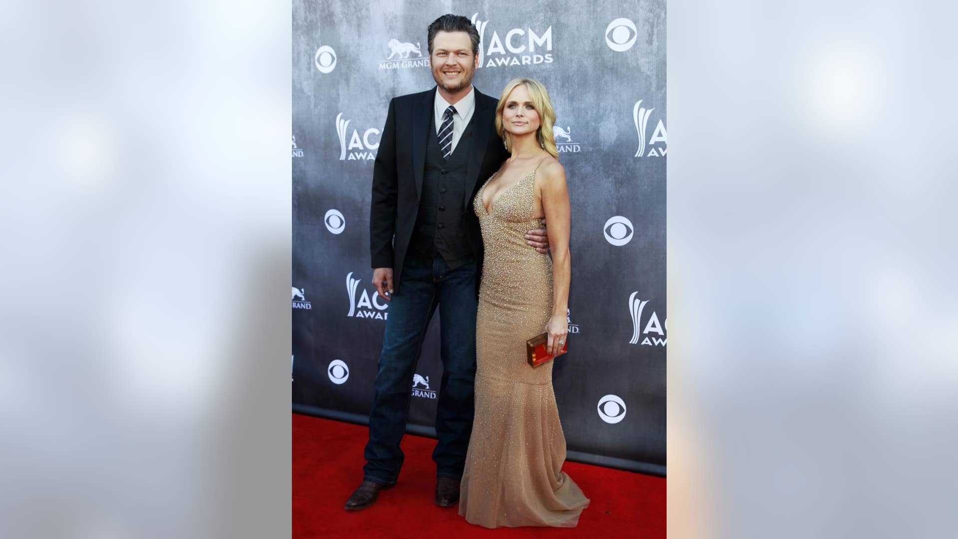 Posing with Husband Blake Shelton