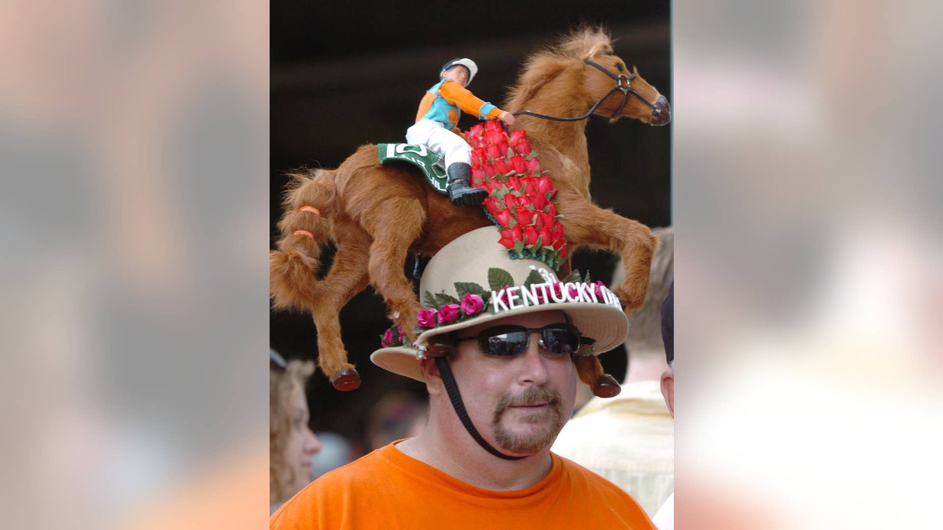 Man wears horse hat at 2005 Kentucky Derby
