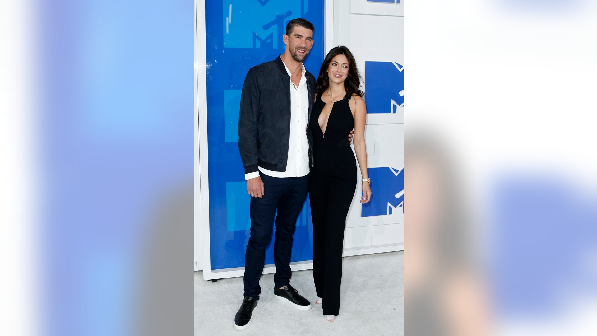 Michael Phelps and Nicole Johnson: Hot