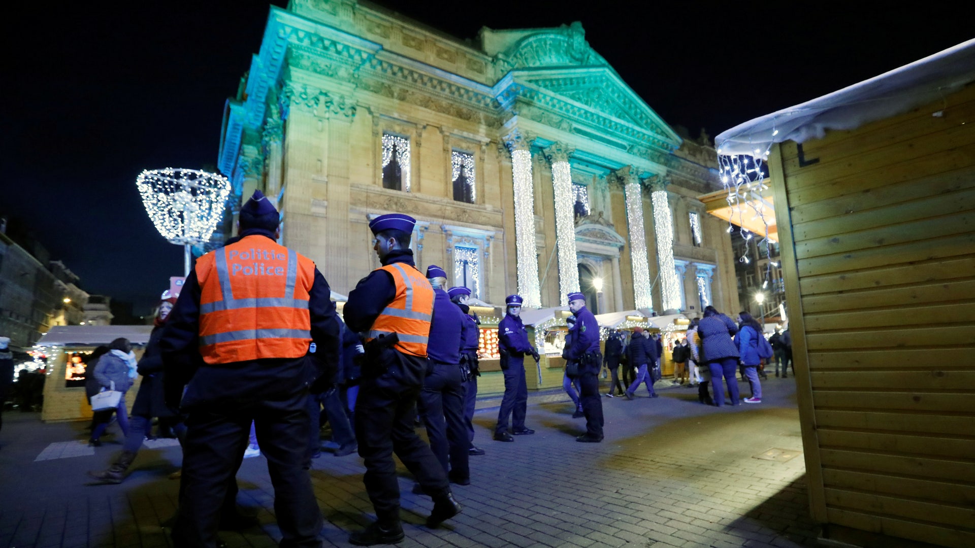 Belgian police officers secure Christmas 