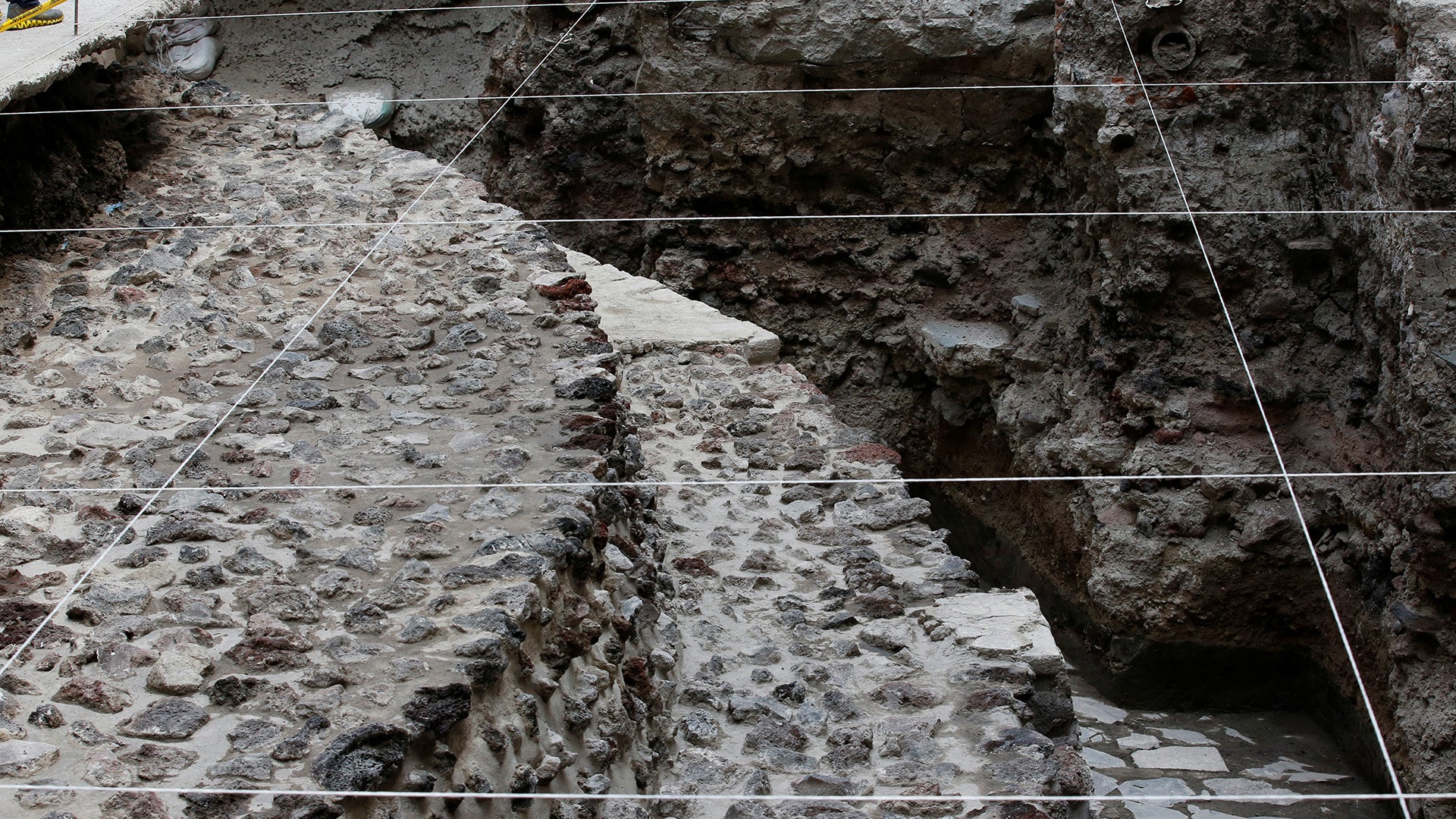 Aztec ball court and temple found behind Mexico City’s cathedral Fox News