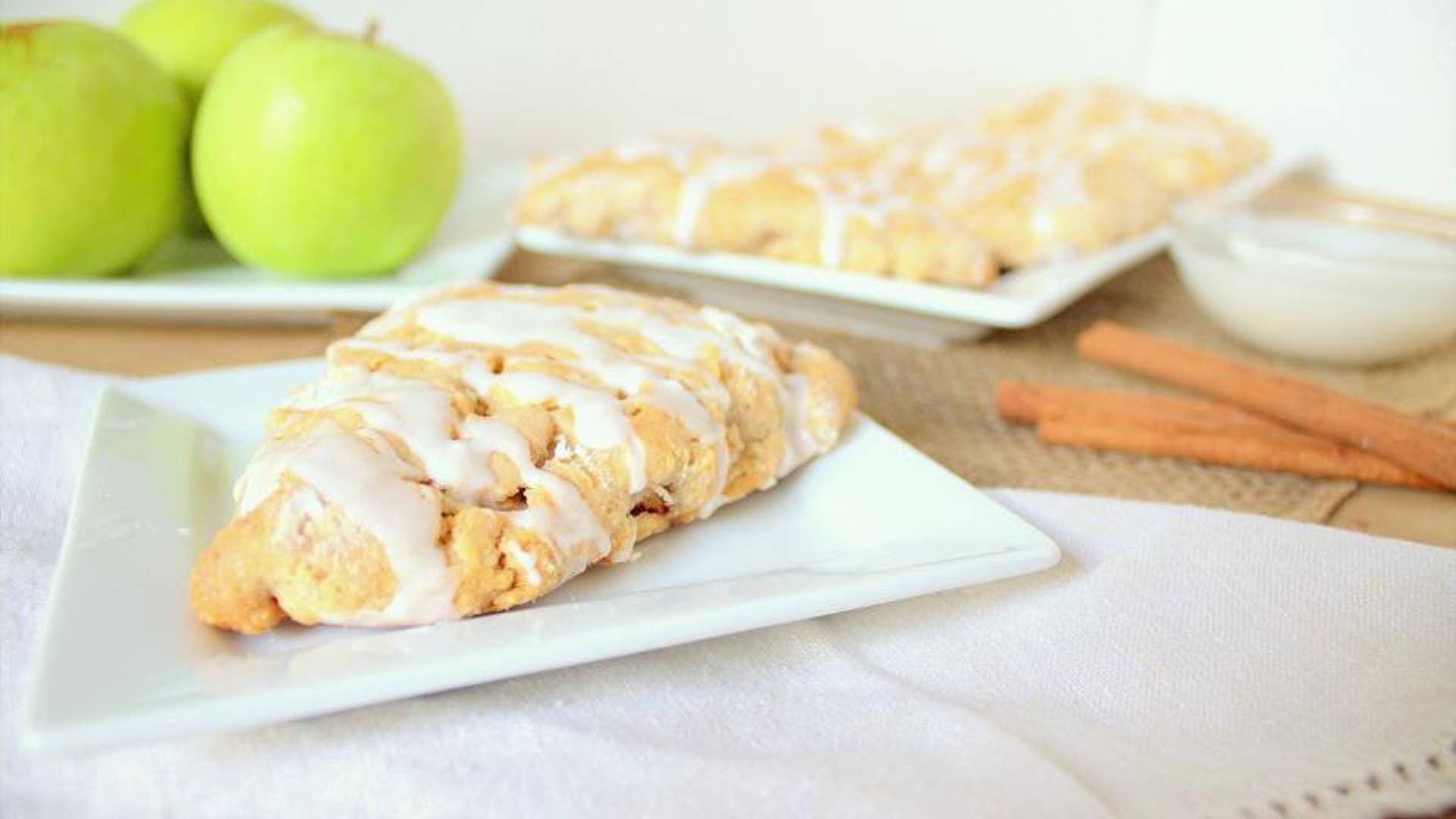 Apple Cinnamon Scones